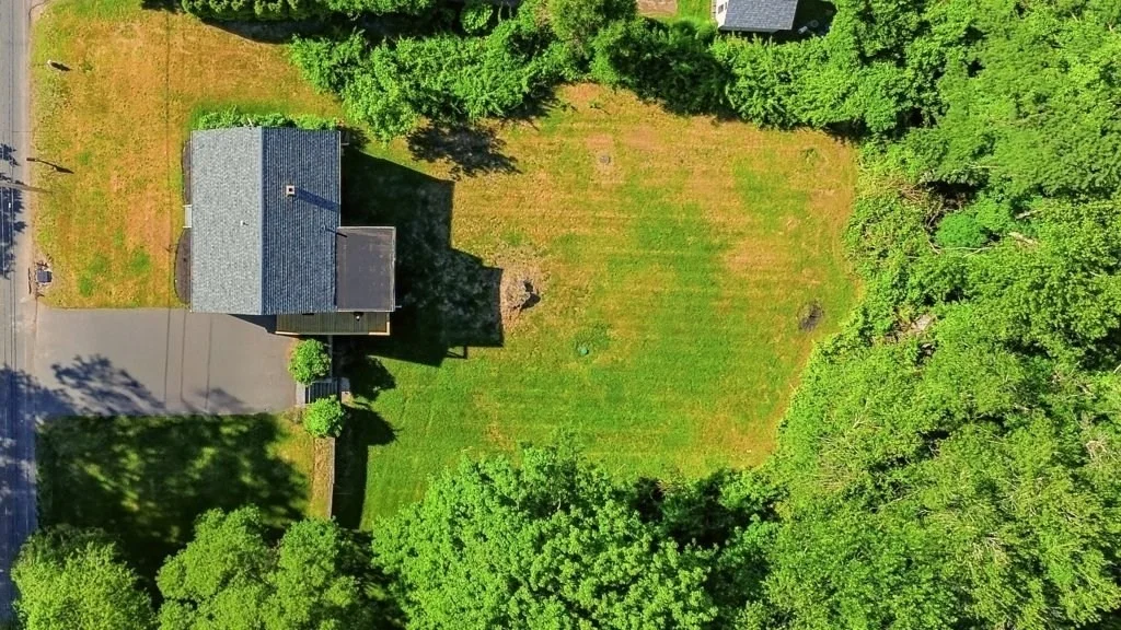 Photo of 125 Davis Rd