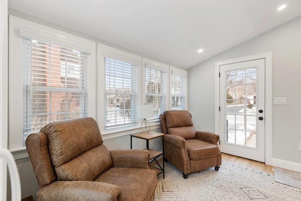 Photo of 53 Perkins St