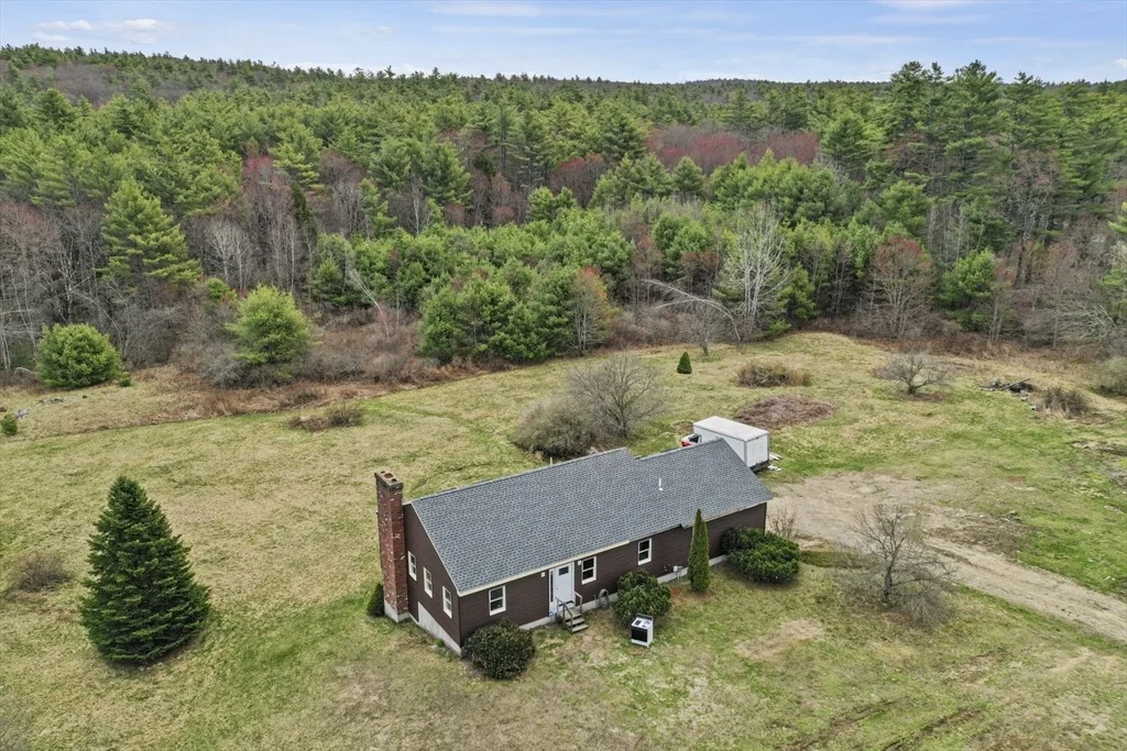 Photo of 2 Woods Road
