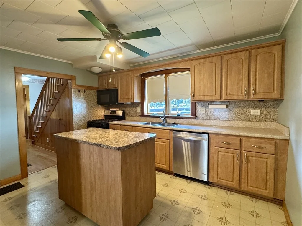 Photo of 161 Wisdom Way