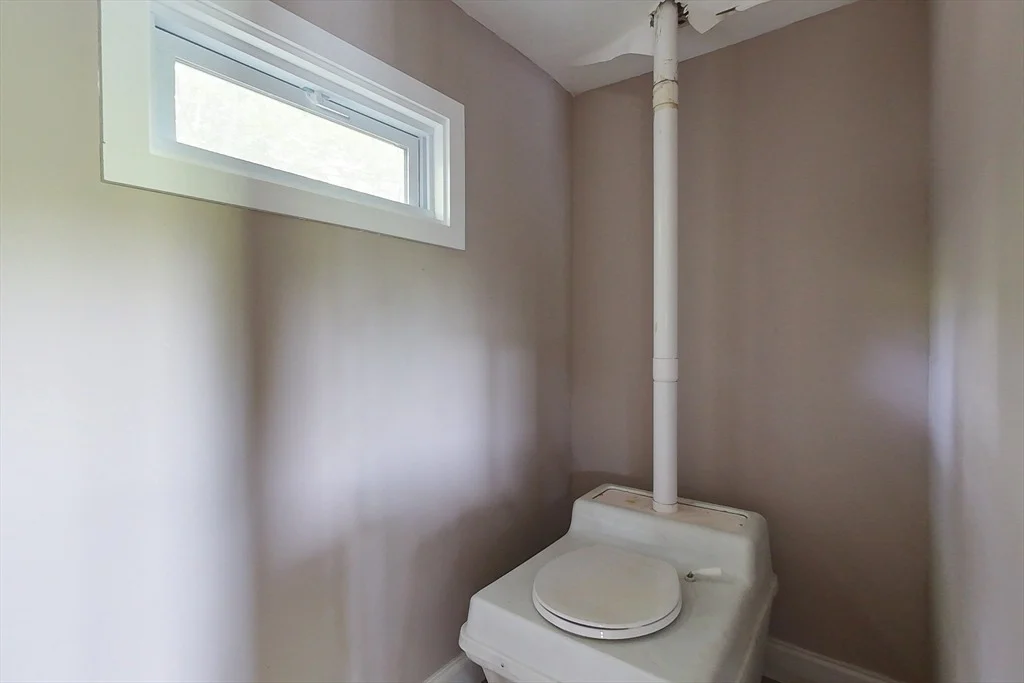 Photo of 33 Watatic Pond Rd
