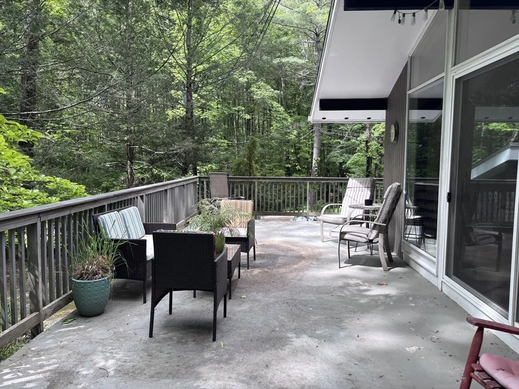 Photo of 8 Teawaddle Hill Rd