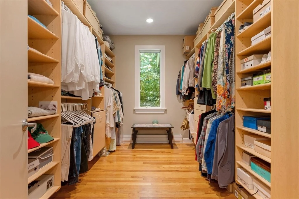 Photo of 221 Pope Rd