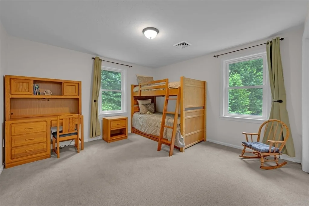 Photo of 180 Cedar St