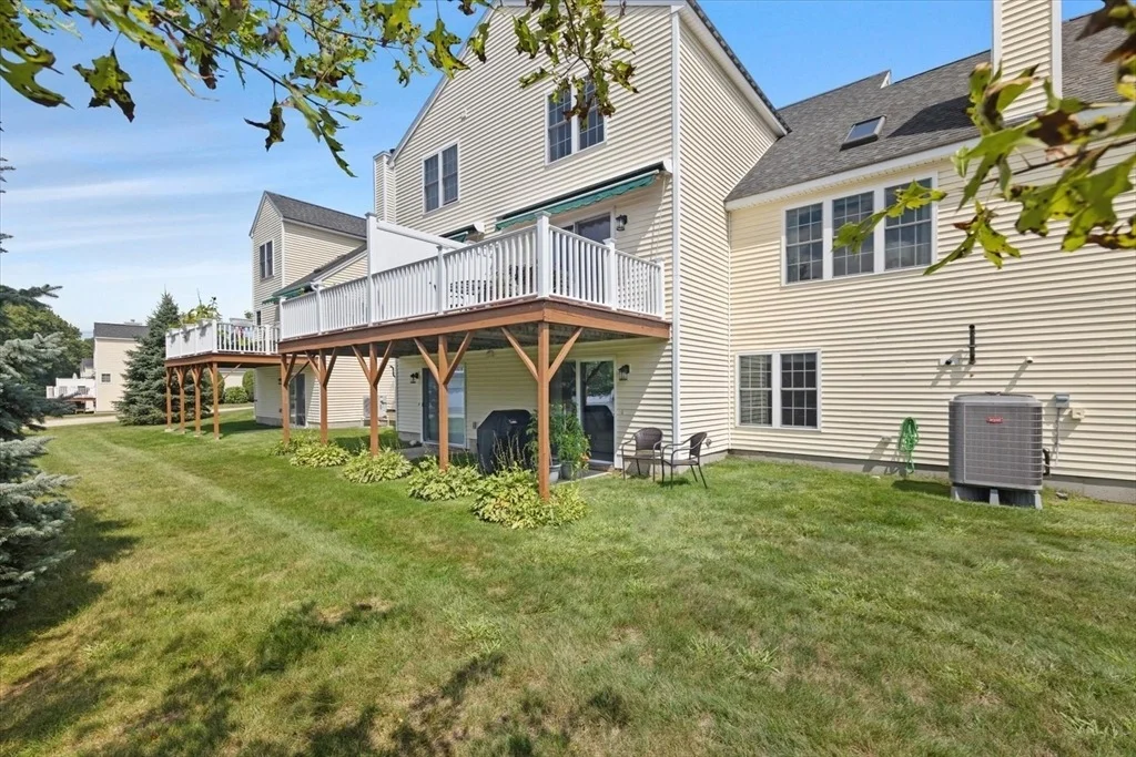Photo of Unit C at 28 Coldspring Dr