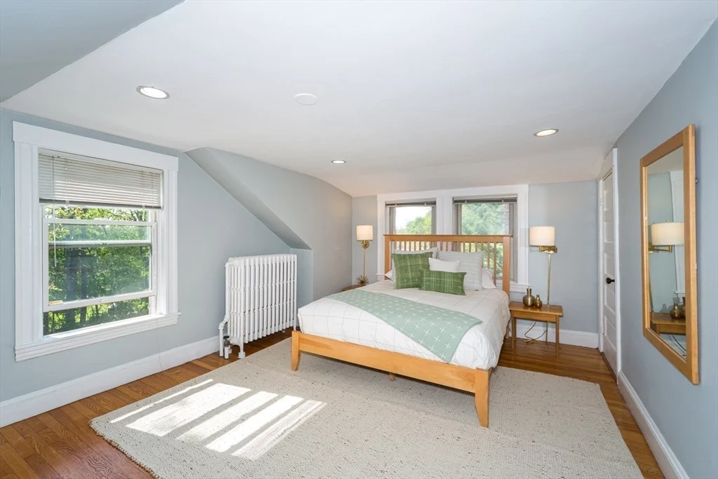 Photo of 9 Overhill Rd.
