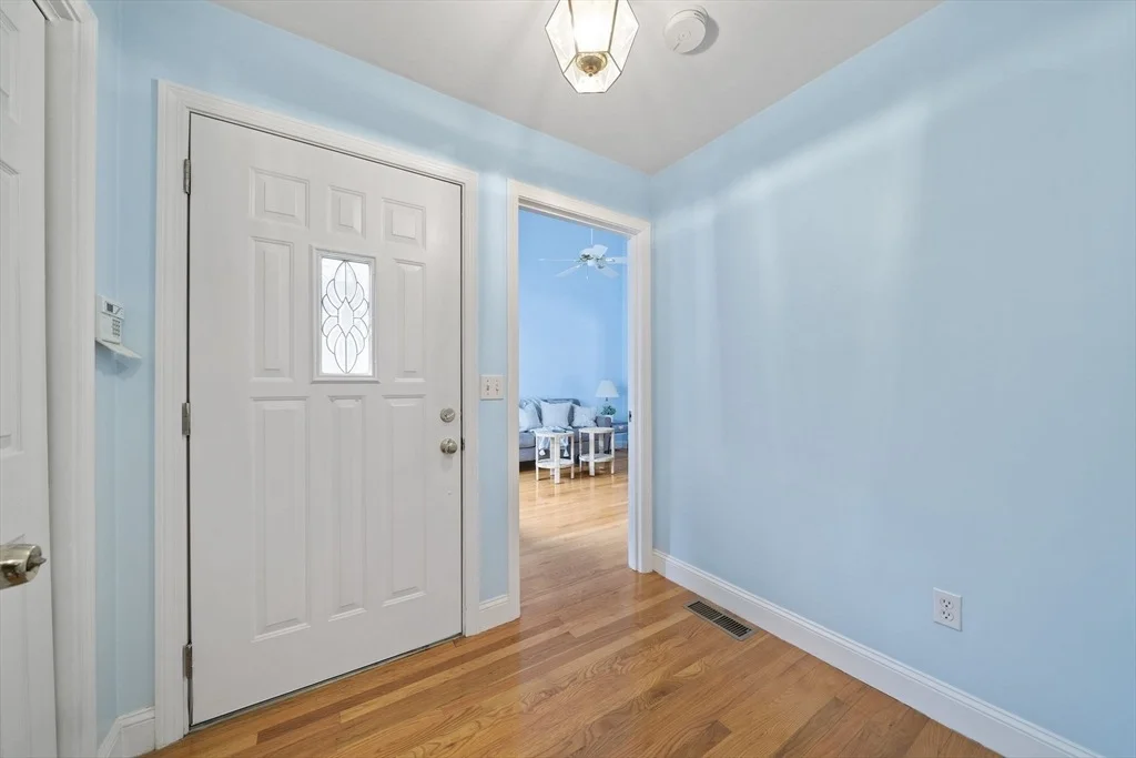 Photo of 67 Henderson Ln