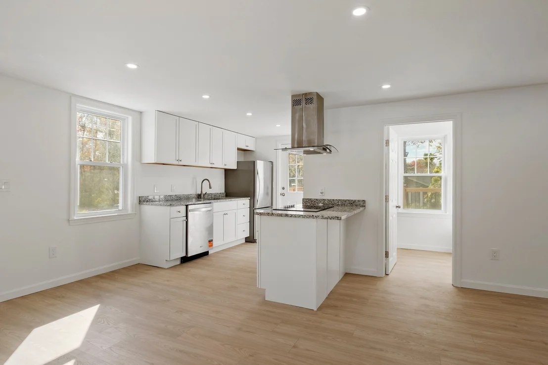 Photo of 468 Parker Street