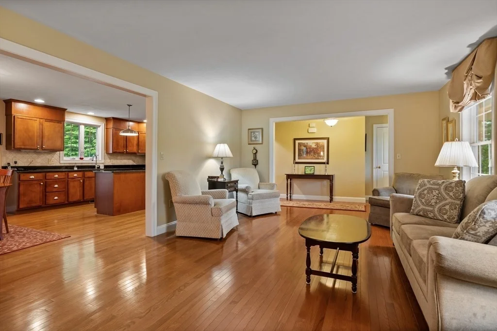 Photo of 71 Fox Run Drive