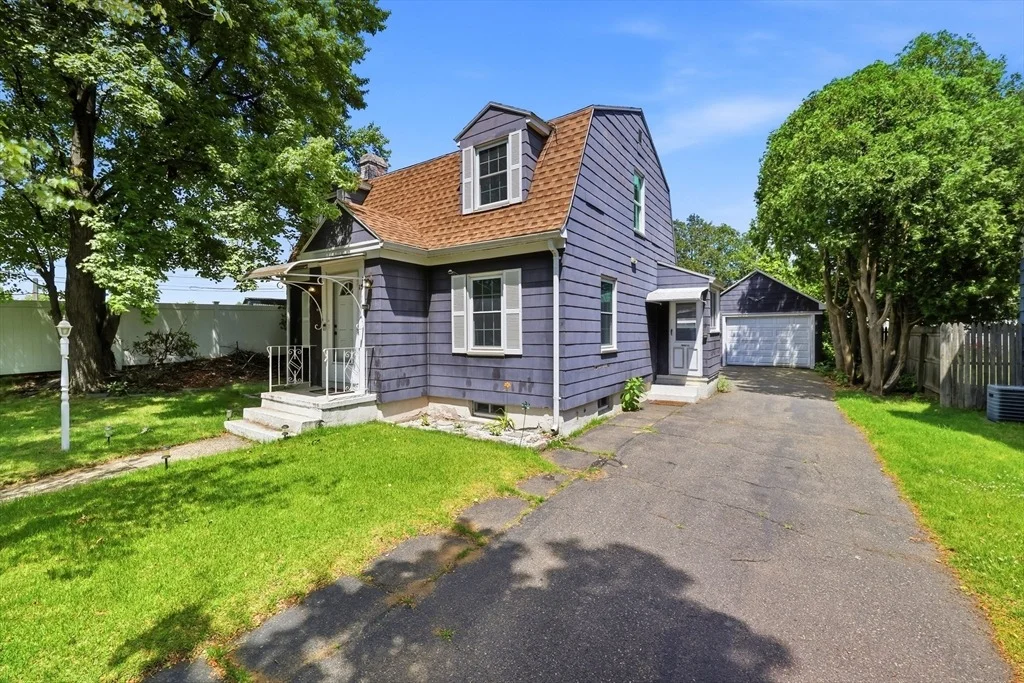 Photo of 15 Lucerne Road