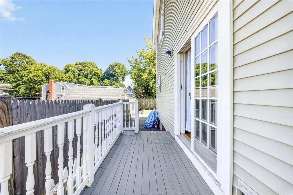 Photo of 22 Emerson