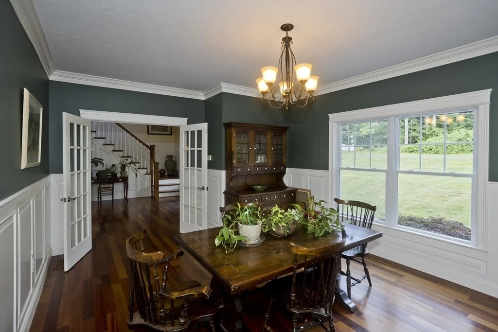 Photo of 25 Davis Rd