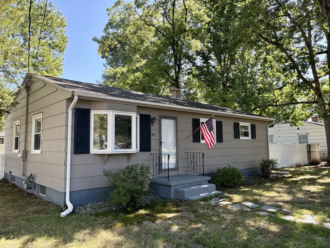 Photo of 85 Talmadge Dr