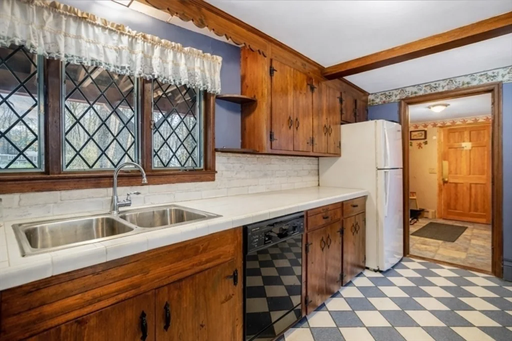 Photo of 68 Corey Hill Rd