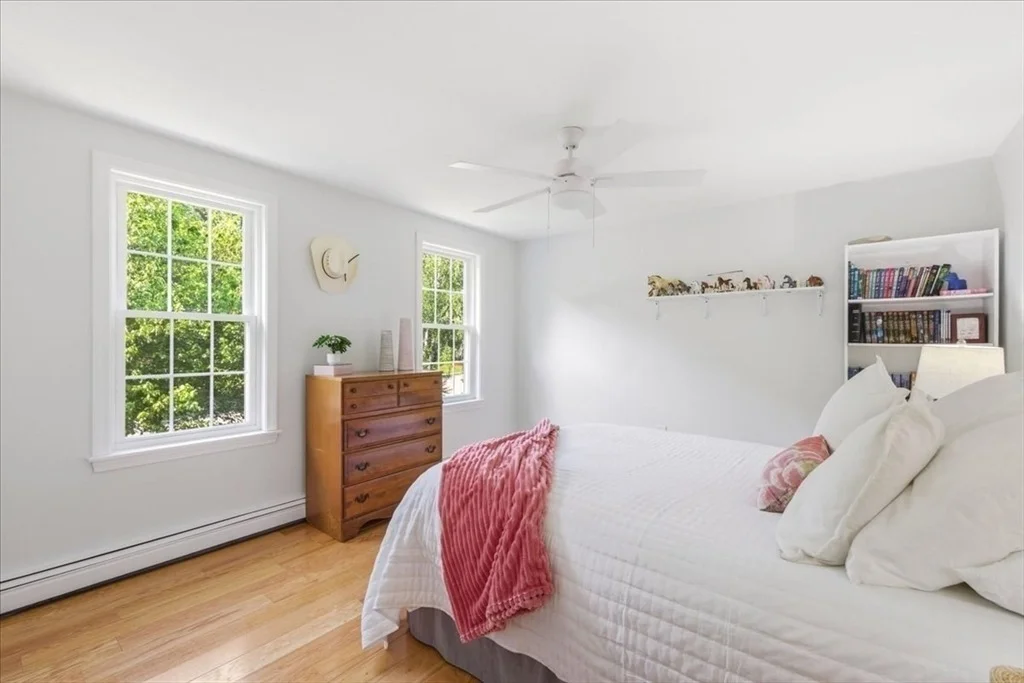 Photo of 8 Eileen Road