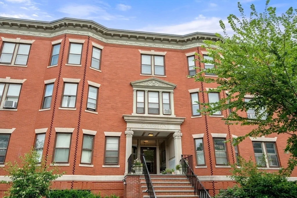Photo of Unit 7A at 16 Garrison Road