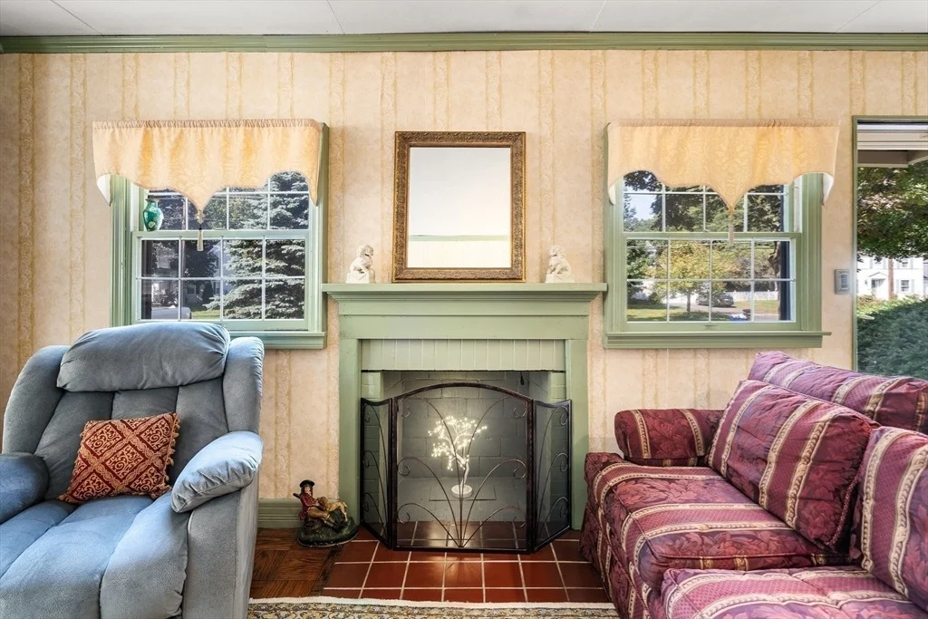 Photo of 139 Burbank Road