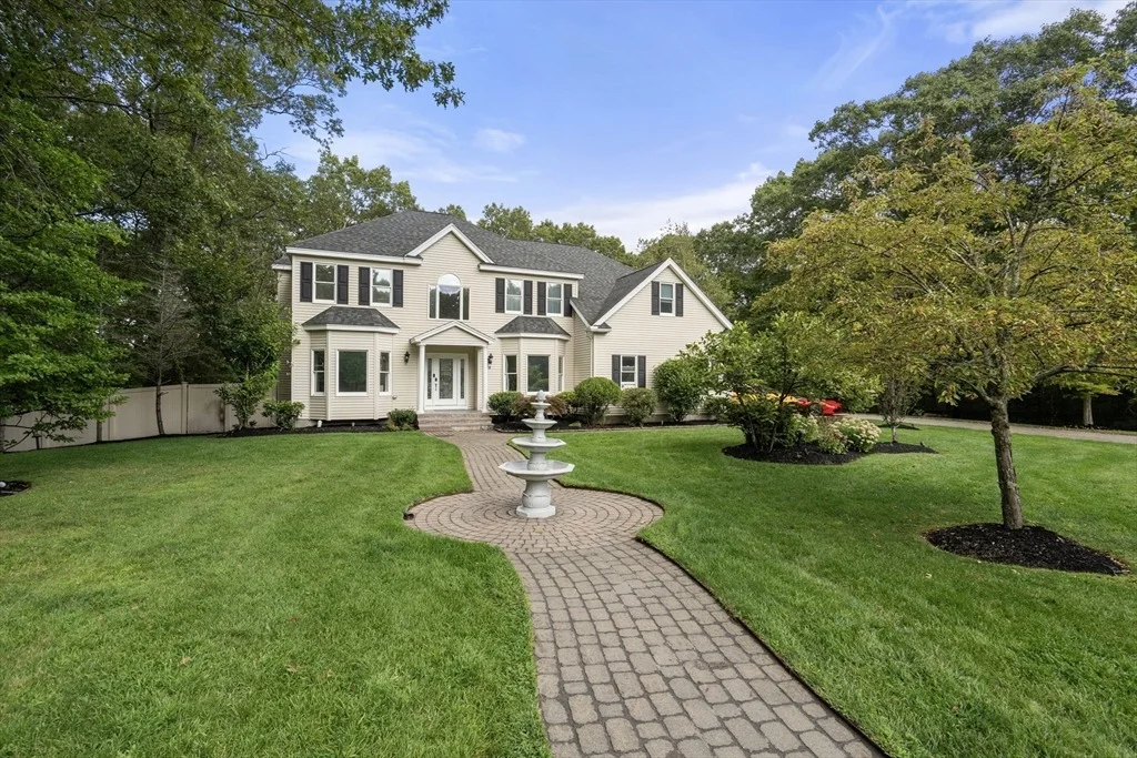 Photo of 24 Old Connecticut Path
