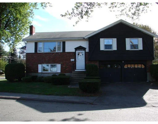 Photo of 30 Gables Circle
