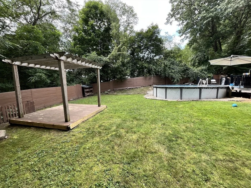 Photo of 1635 Providence Rd