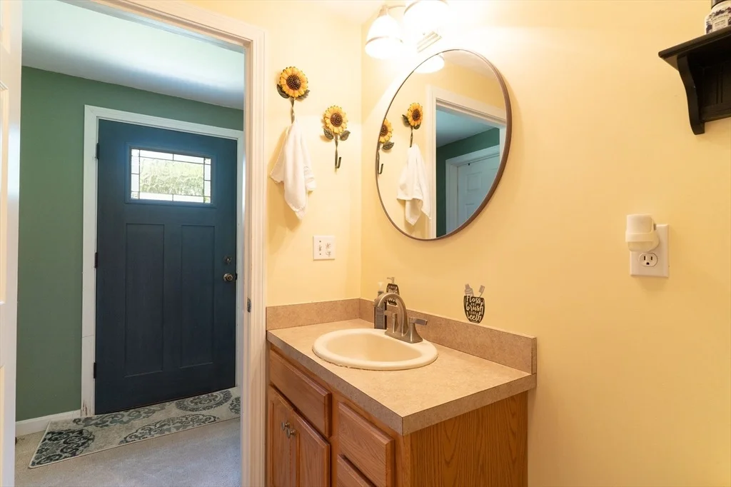 Photo of 632 Southbridge Road