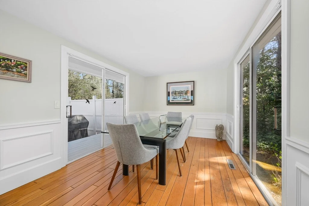 Photo of 10 Park Ln
