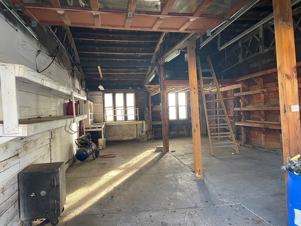 Photo of 77-79 Lowell Blvd