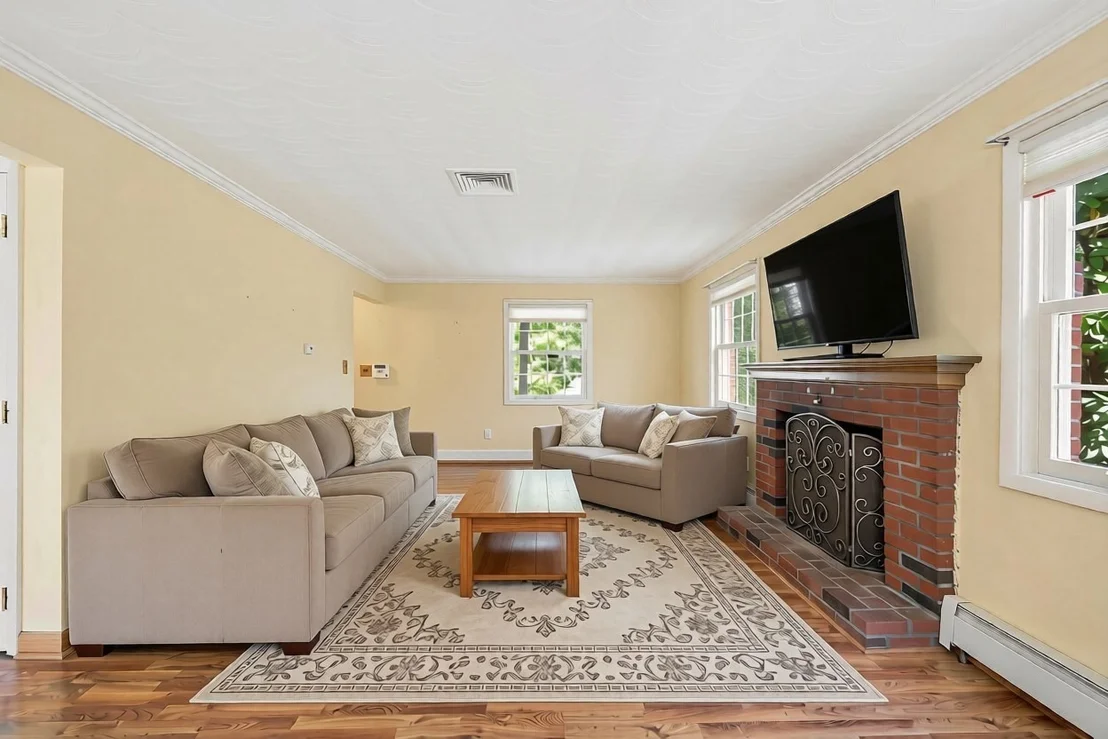 Photo of 16 Porter Rd