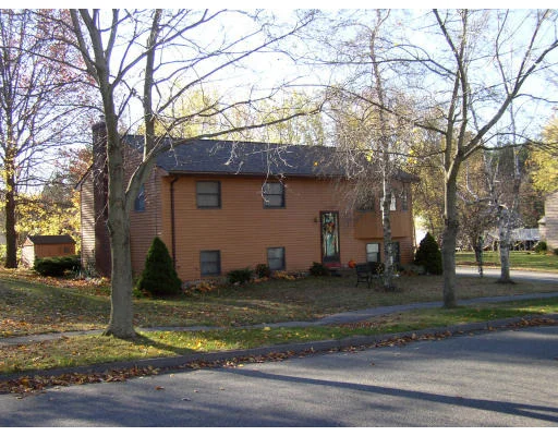 Photo of 12 Meadow Drive