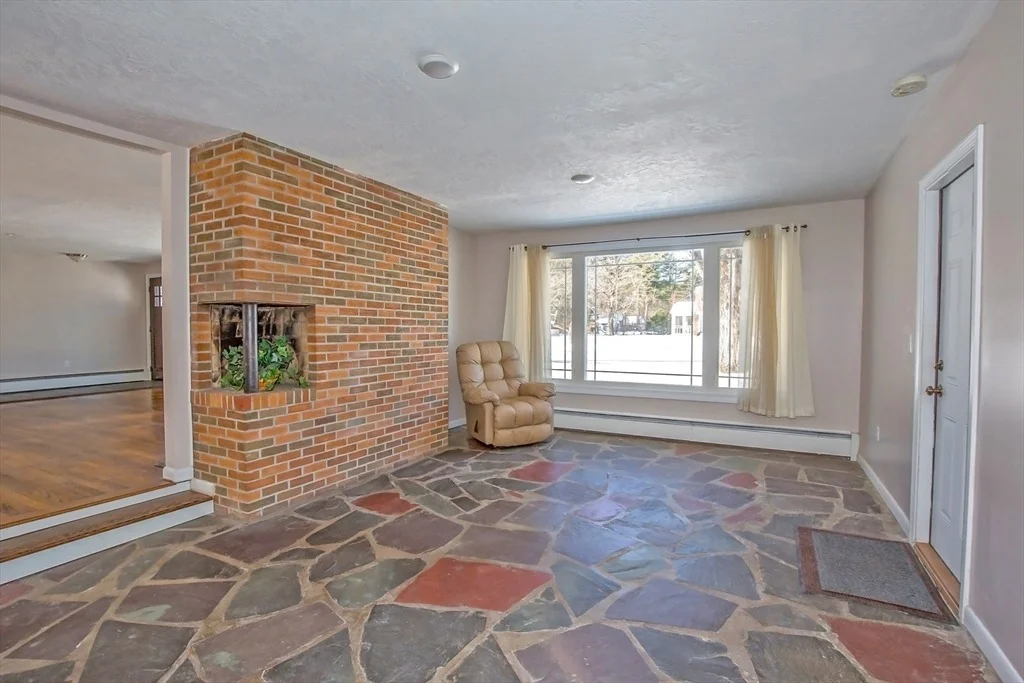 Photo of 6 Brooklawn Road