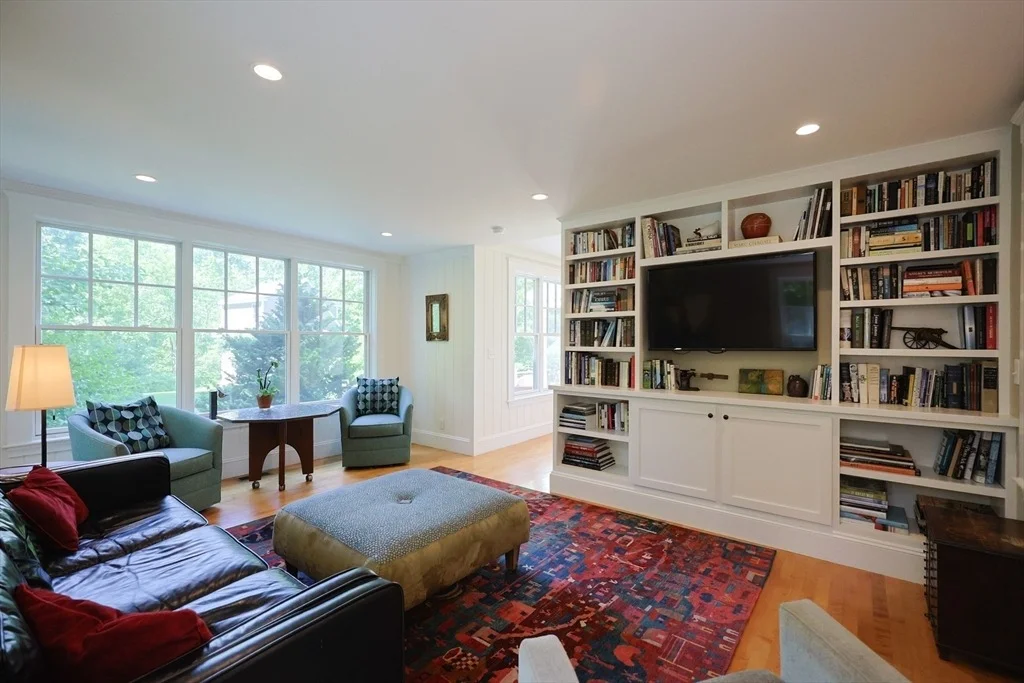 Photo of 95 Glendale Rd