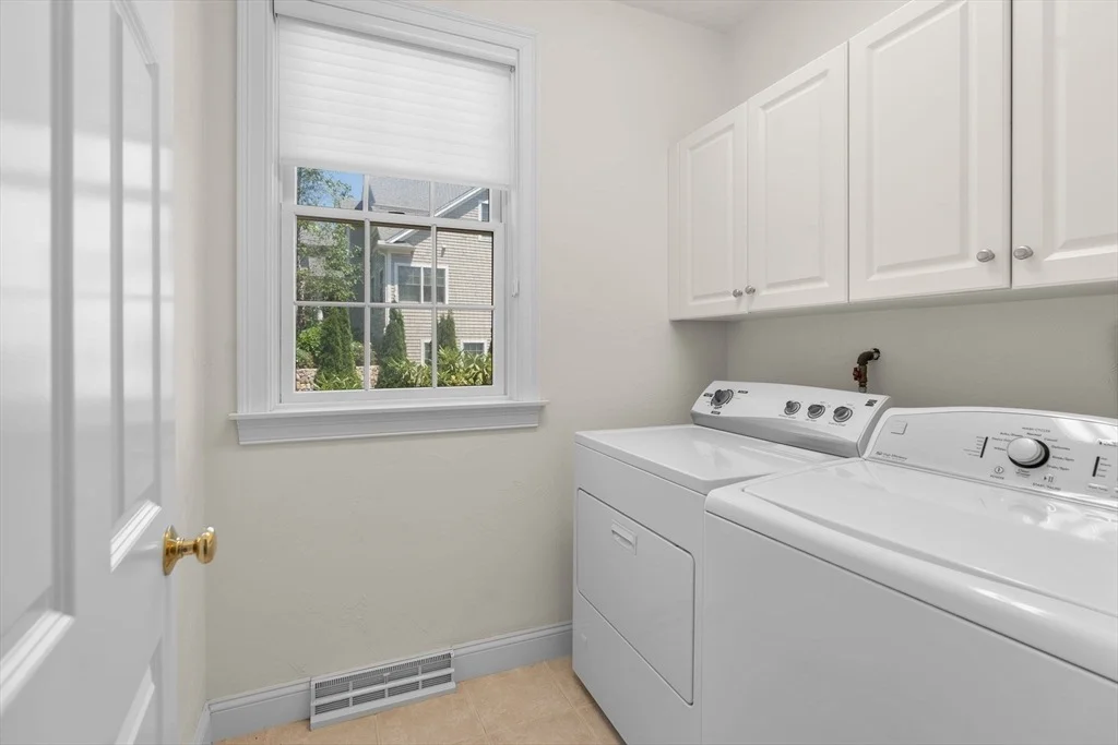 Photo of 14 Glenneagle Dr