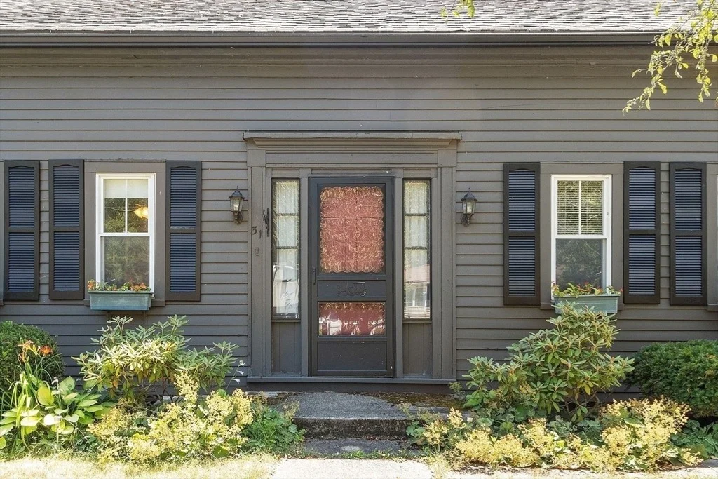 Photo of 31 Pinedale Rd