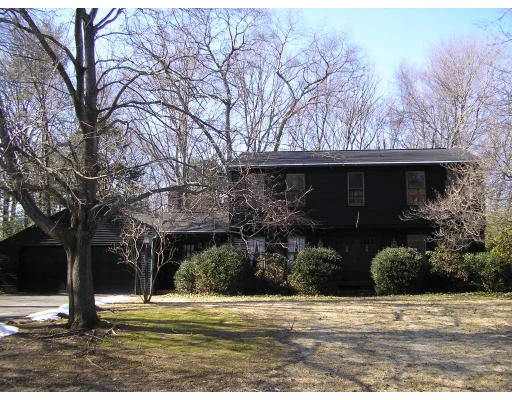 Photo of 19 Fox Hill Rd
