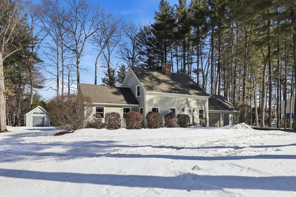 Photo of 8 Aloha Dr