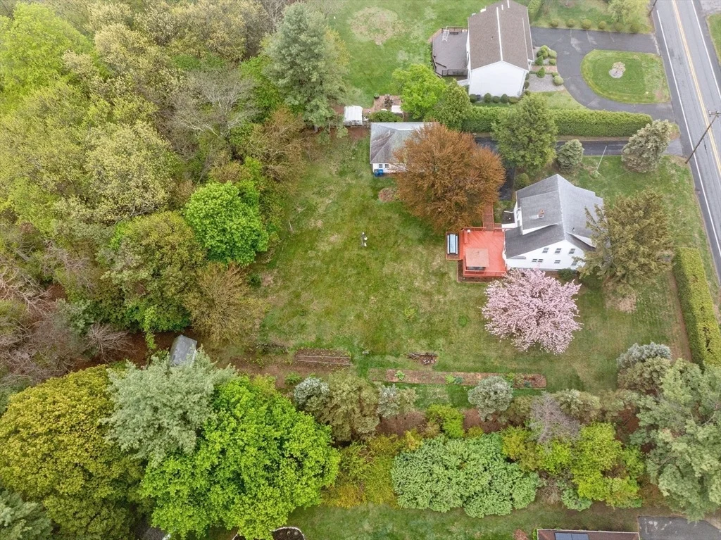 Photo of 726 Amostown Rd