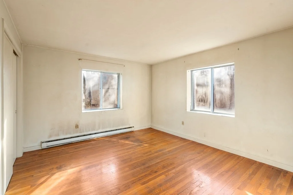 Photo of Unit 15 at 859 Broadway