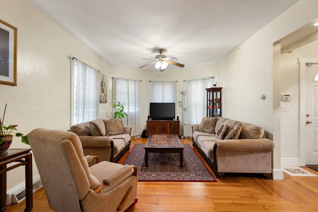 Photo of 100 Euclid Ave