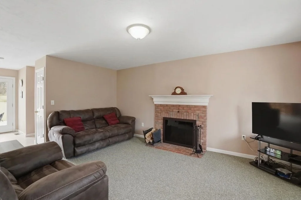 Photo of 23 Bridle Path