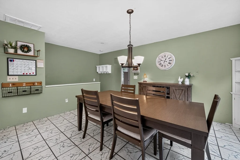 Photo of 165 Pepperell Rd