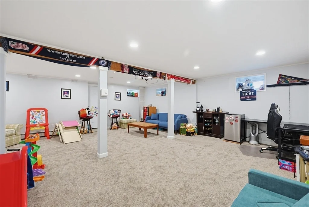 Photo of 245 Winter St