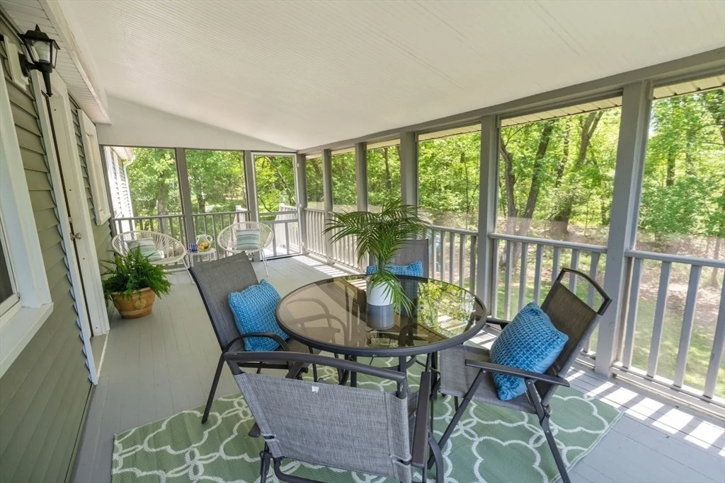 Photo of 11 Longmeadow Road