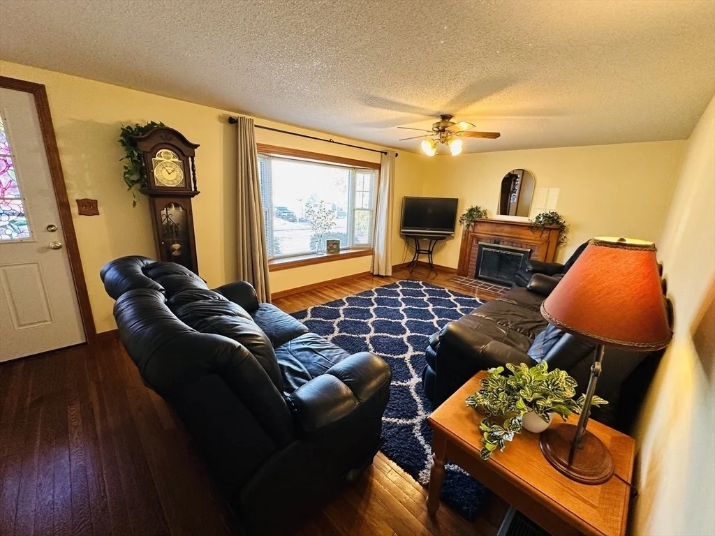 Photo of 41 Kerry Dr