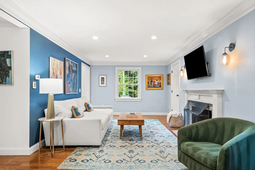 Photo of 10 Kirkland Circle