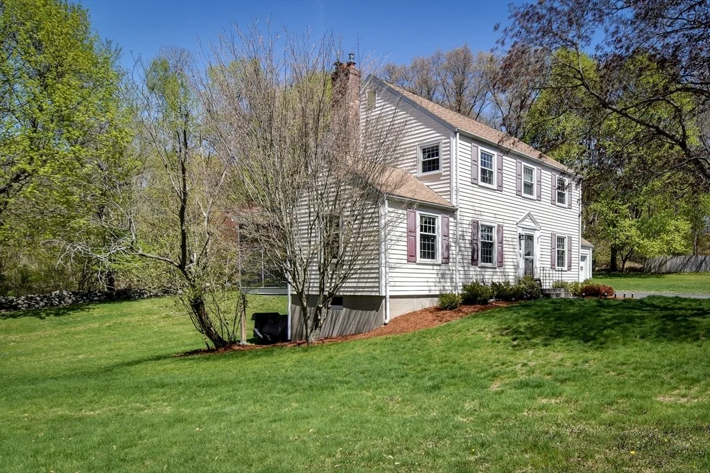 Photo of 15 Maple Lane