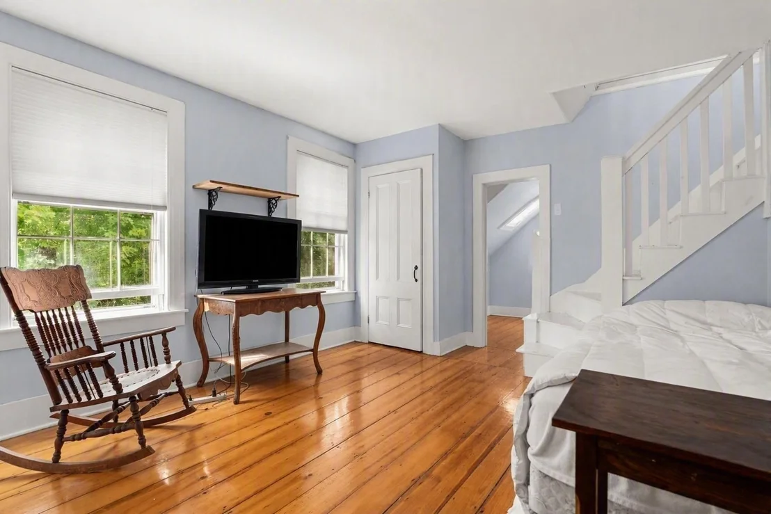 Photo of 360 Nahant Road