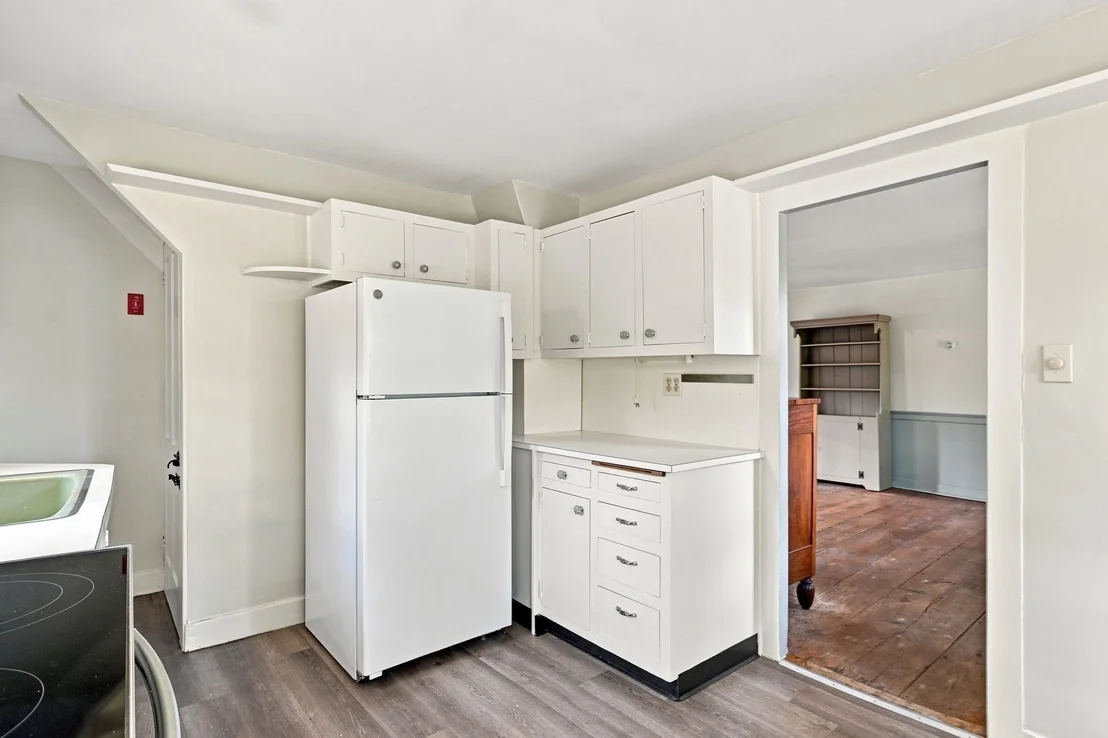 Photo of 180 Glendale Rd