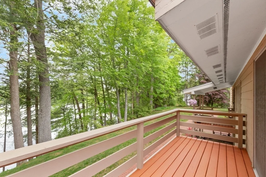 Photo of 27 Juniper St