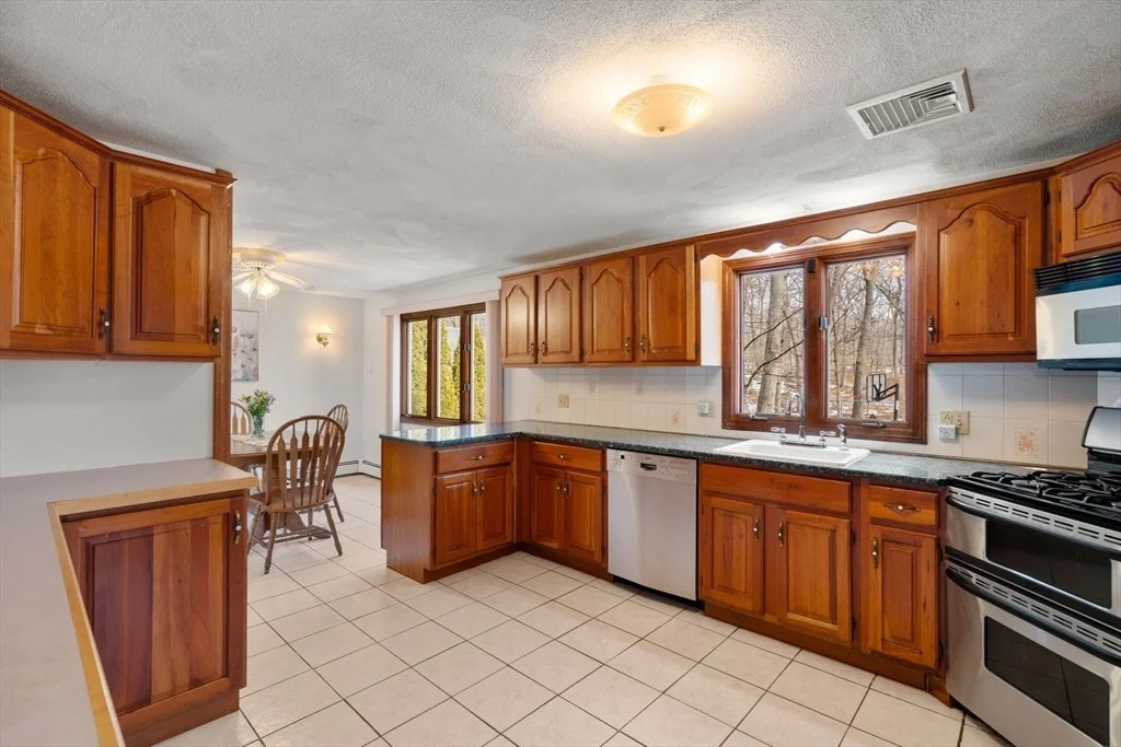Photo of 46 Westview Rd
