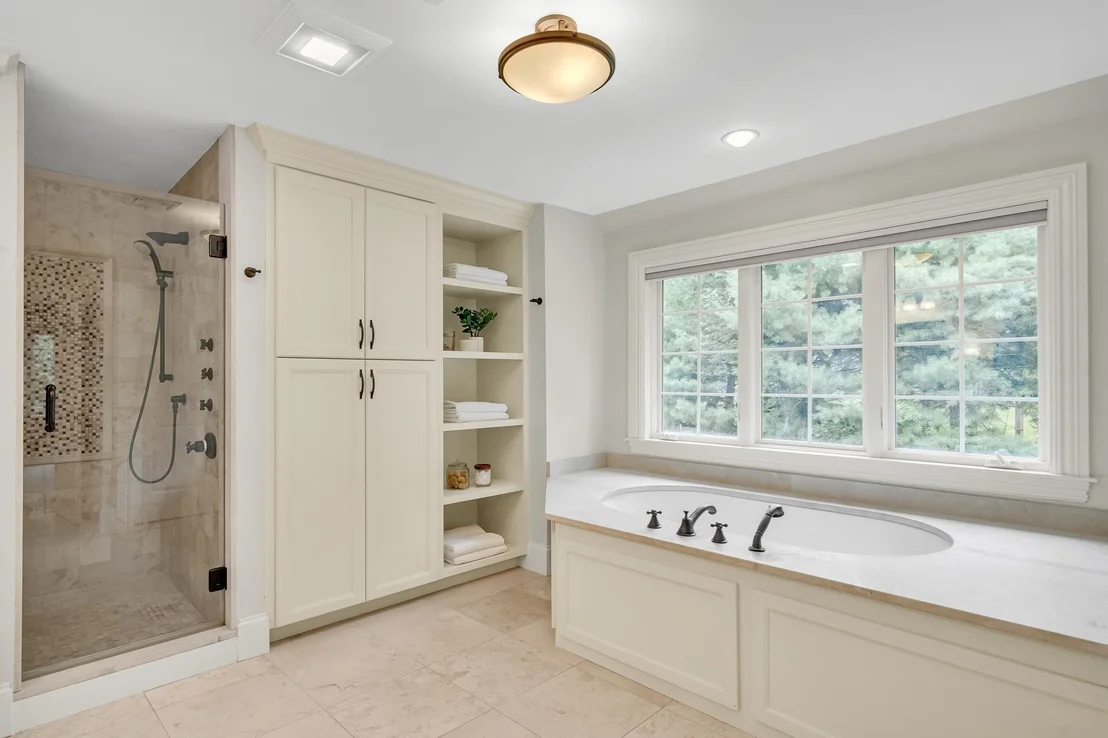 Photo of 88 Woodbine Circle
